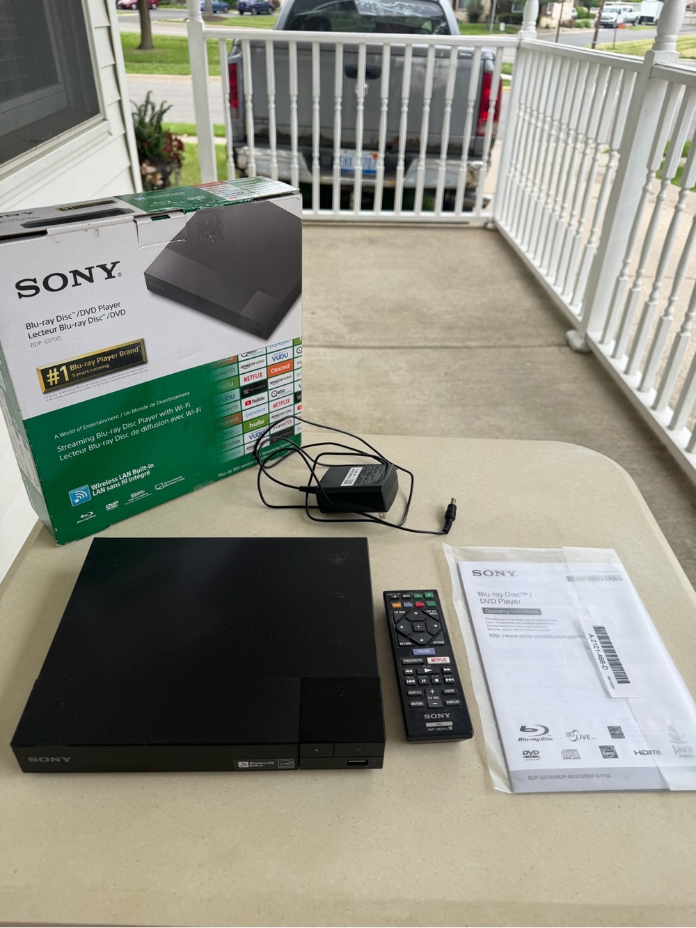 Sony BDP-S3700 Streaming Blu-Ray DVD Disc Player Wi-Fi Built In, NEW Open Box
